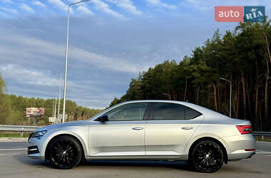 Лифтбек Skoda Superb 2020 в 