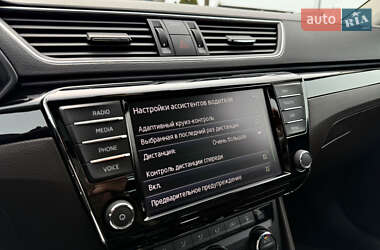Лифтбек Skoda Superb 2016 в 