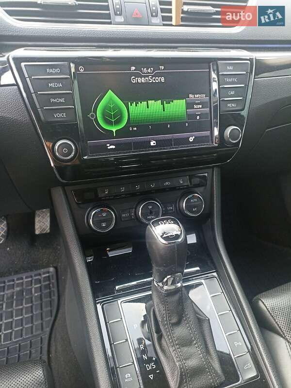 Лифтбек Skoda Superb 2016 в Яремче