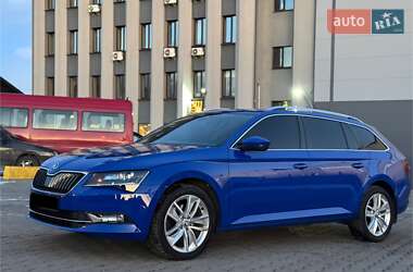 Универсал Skoda Superb 2019 в 