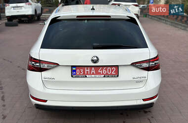 Универсал Skoda Superb 2018 в 