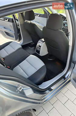 Лифтбек Skoda Superb 2008 в 