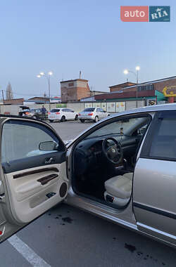 Лифтбек Skoda Superb 2004 в 