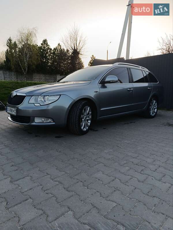 Универсал Skoda Superb 2013 в Ярмолинцах фото 68 Универсал Skoda Superb 2013 в Ярмолинцах
