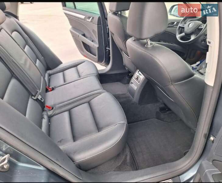 Универсал Skoda Superb 2014 в Сваляве