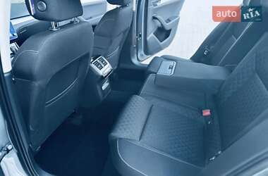 Лифтбек Skoda Superb 2019 в 