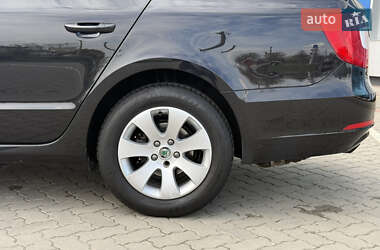 Универсал Skoda Superb 2011 в 