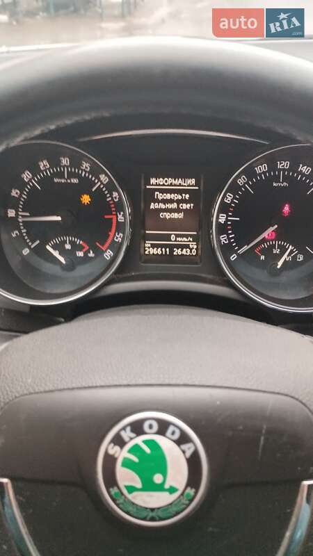 Лифтбек Skoda Superb 2011 в Львове