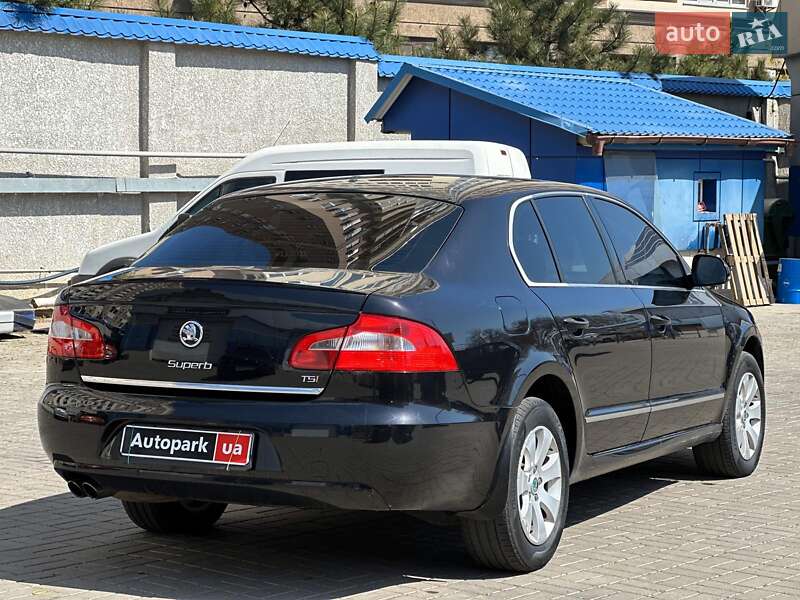 Лифтбек Skoda Superb 2013 в Одессе
