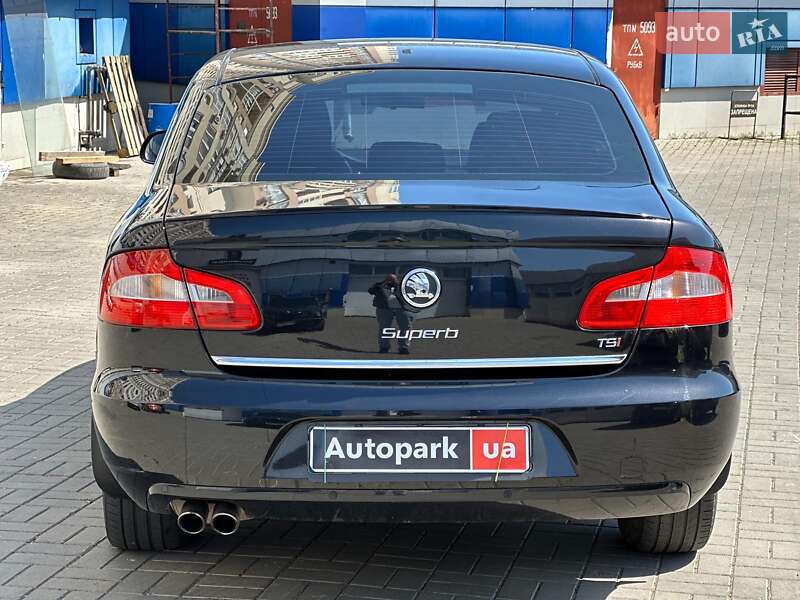 Лифтбек Skoda Superb 2013 в Одессе