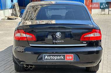 Лифтбек Skoda Superb 2013 в 