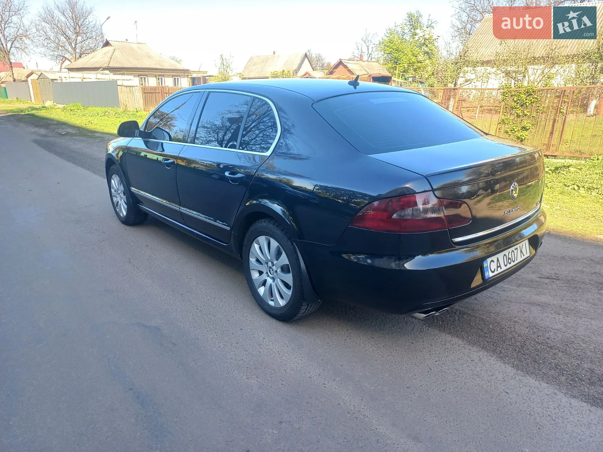 2010 Skoda Superb - мініатюра 18