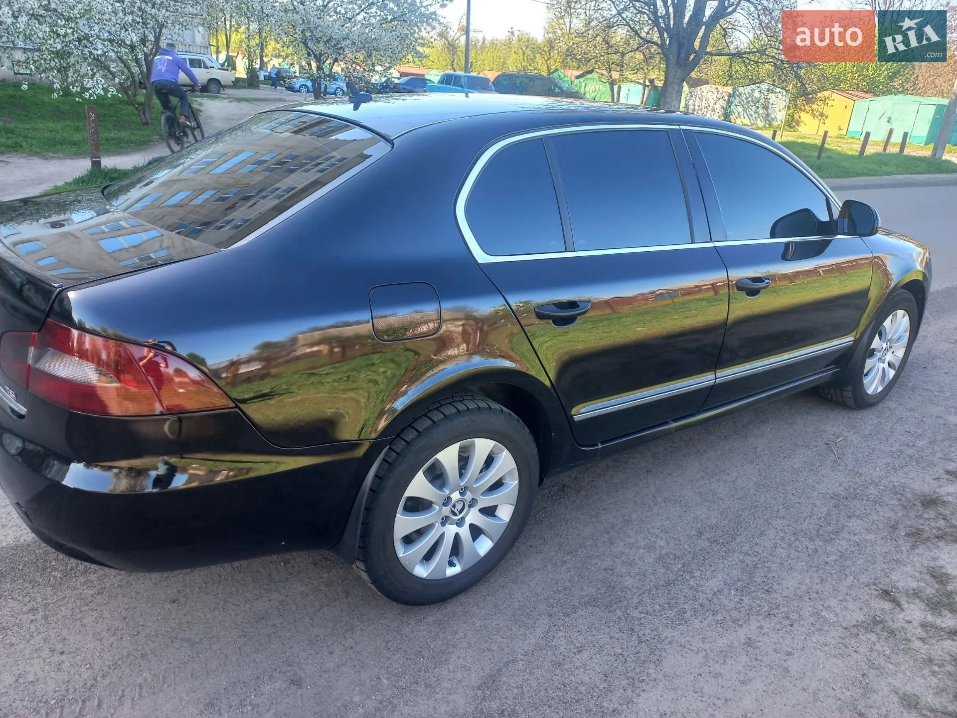 2010 Skoda Superb - мініатюра 20