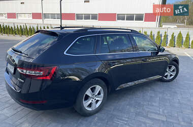Универсал Skoda Superb 2017 в 