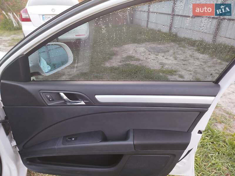Універсал Skoda Superb 2014 в Охтирці