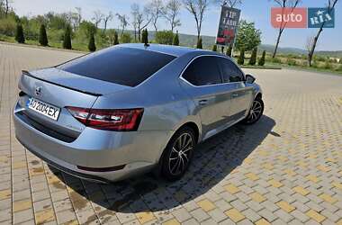 Ліфтбек Skoda Superb 2015 в 
