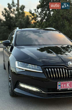 Універсал Skoda Superb 2020 в 