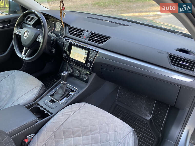 Лифтбек Skoda Superb 2016 в Черкассах