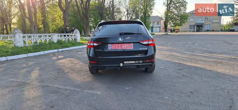 Універсал Skoda Superb 2016 в Новоархангельську