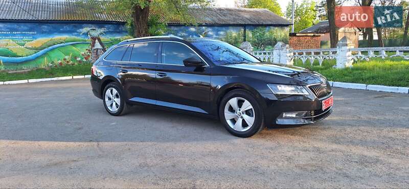 Універсал Skoda Superb 2016 в Новоархангельську