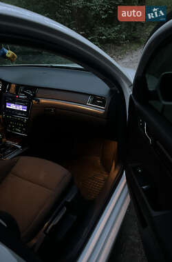 Лифтбек Skoda Superb 2010 в 