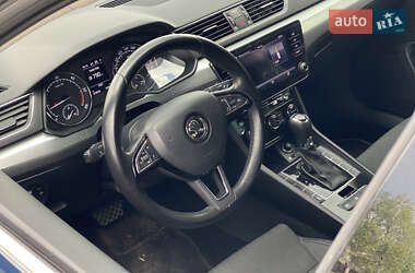 Лифтбек Skoda Superb 2018 в 