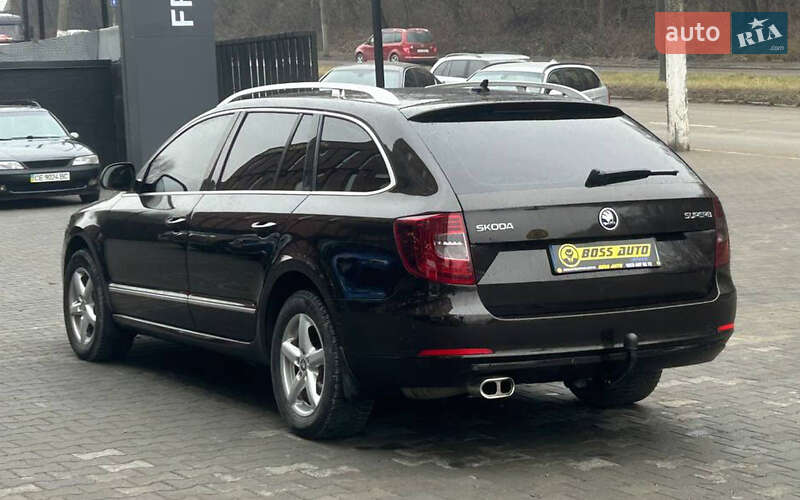 Универсал Skoda Superb 2013 в Черновцах