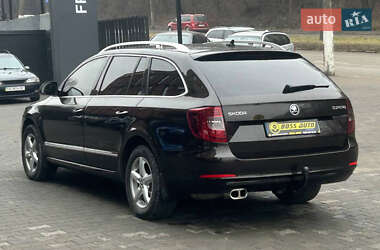 Универсал Skoda Superb 2013 в 