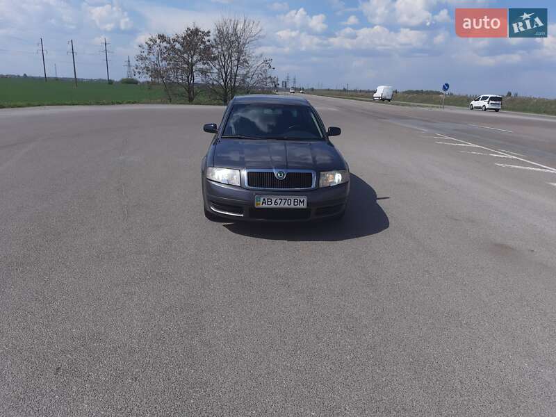 Skoda Superb 2005