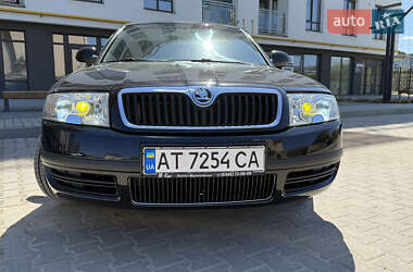 Лифтбек Skoda Superb 2008 в 