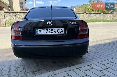 Лифтбек Skoda Superb 2008 в 