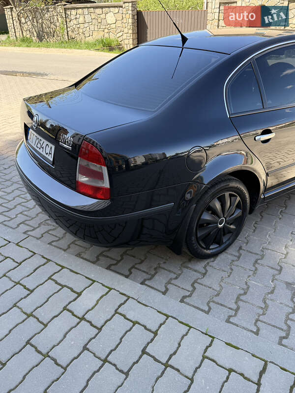 Лифтбек Skoda Superb 2008 в Ивано-Франковске