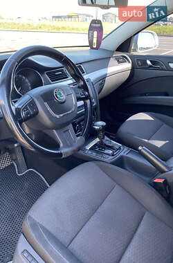 Универсал Skoda Superb 2011 в 