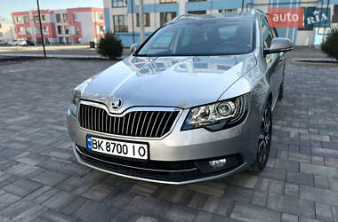 Универсал Skoda Superb 2014 в 
