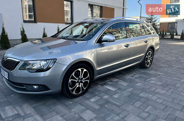 Универсал Skoda Superb 2014 в 