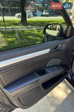 Универсал Skoda Superb 2010 в 