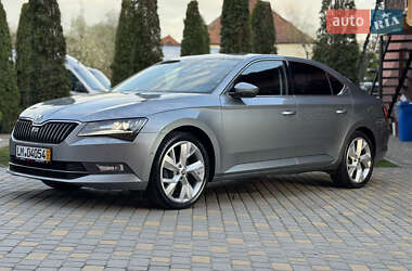 Лифтбек Skoda Superb 2019 в Сваляве