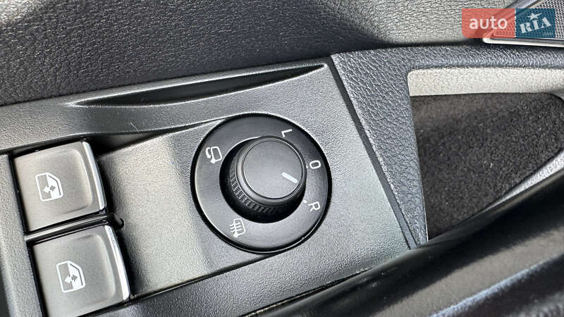 Лифтбек Skoda Superb 2019 в Сваляве