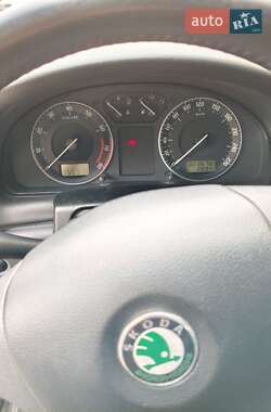 Лифтбек Skoda Superb 2007 в 