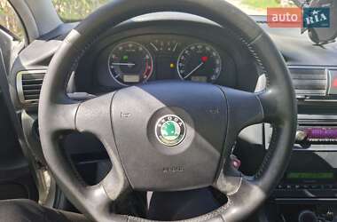 Лифтбек Skoda Superb 2008 в 