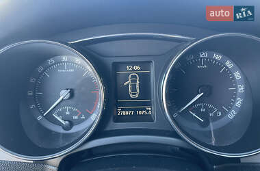 Лифтбек Skoda Superb 2010 в 