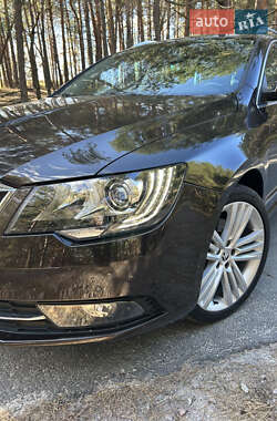 Універсал Skoda Superb 2013 в 