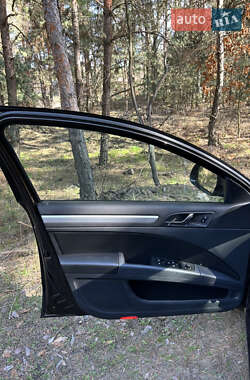 Універсал Skoda Superb 2013 в 