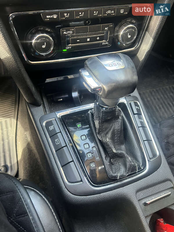 Лифтбек Skoda Superb 2009 в Хмельницком