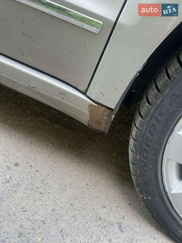 Лифтбек Skoda Superb 2009 в Хмельницком