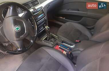 Лифтбек Skoda Superb 2013 в 