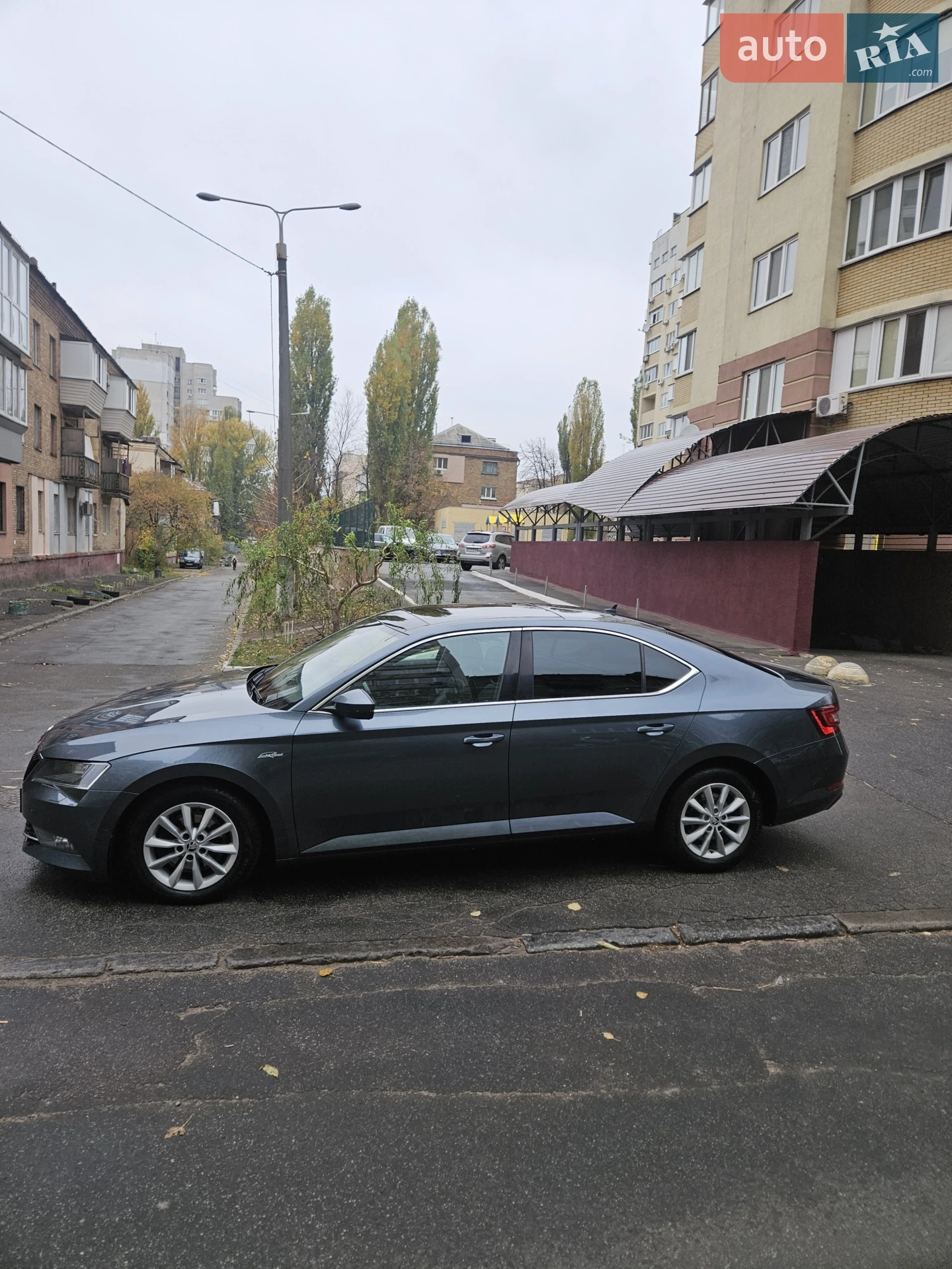 2016 Skoda Superb - мініатюра 23