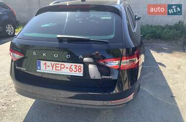Универсал Skoda Superb 2020 в 