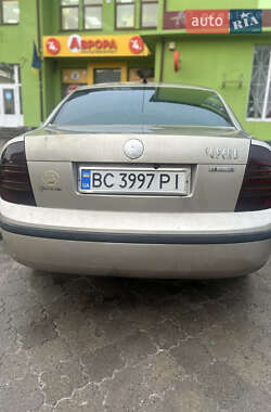 Лифтбек Skoda Superb 2005 в 