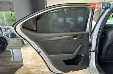 Лифтбек Skoda Superb 2023 в 